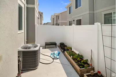 1039 E Reef Dr, Saratoga Springs, UT 84045 - Photo 26