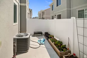 1039 E Reef Dr, Saratoga Springs, UT 84045 - Photo 26