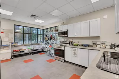 1380 S Main St, Salt Lake City, UT 84115 - Photo 42