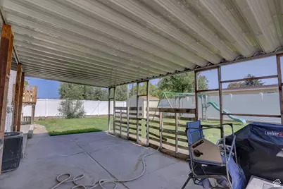 590 N Brook Ave, Tooele, UT 84074 - Photo 20