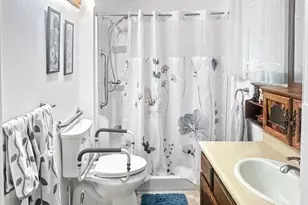 768 W 300 S, Provo, UT 84601 - Photo 8