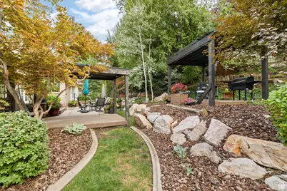 1811 E Shadow Valley Dr S, Ogden, UT 84403 - Photo 40