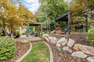 1811 E Shadow Valley Dr S, Ogden, UT 84403 - Photo 40