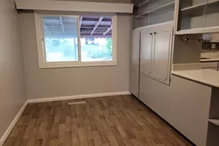 360 W 200 N, Logan, UT 84321 - Photo 4