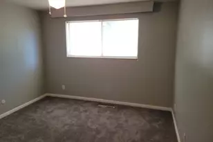 360 W 200 N, Logan, UT 84321 - Photo 16