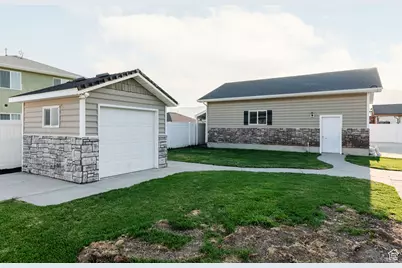 637 W 150 N, Hyrum, UT 84319 - Photo 40