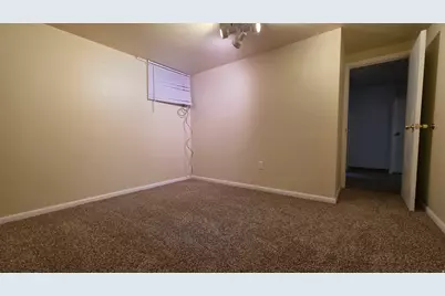 665 E 400 S, River Heights, UT 84321 - Photo 24