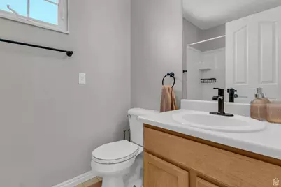 1909 N 70 W, Tooele, UT 84074 - Photo 32