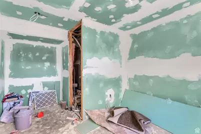 1909 N 70 W, Tooele, UT 84074 - Photo 36