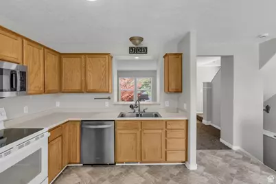 1909 N 70 W, Tooele, UT 84074 - Photo 14