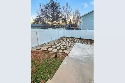 1052 E 11780 S, Sandy, UT 84094 - Photo 38
