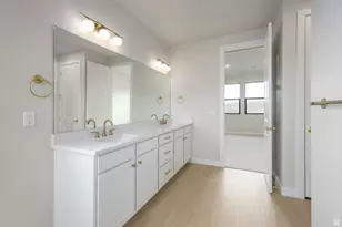 7062 W Terraine Rd, West Jordan, UT 84081 - Photo 8