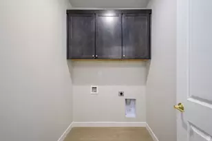 7062 W Terraine Rd, West Jordan, UT 84081 - Photo 12