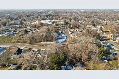 983 Liberty Cottages Ct, Ogden, UT 84404 - Photo 44