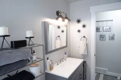 5071 W Jarrad S, Salt Lake City, UT 84118 - Photo 16