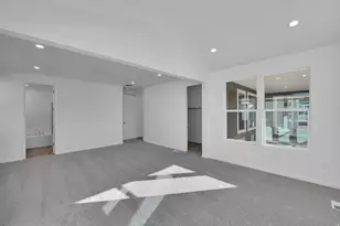 8645 N Halloran Ct, Lake Point, UT 84074 - Photo 8