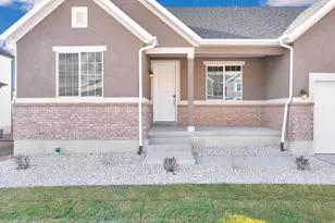 8645 N Halloran Ct, Lake Point, UT 84074 - Photo 1