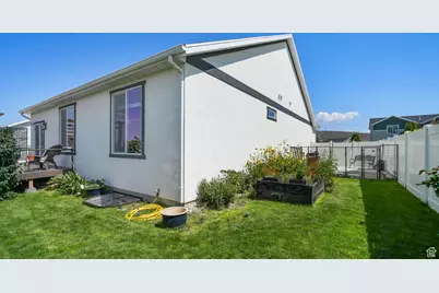 7747 N Seabiscuit Rd, Eagle Mountain, UT 84005 - Photo 28