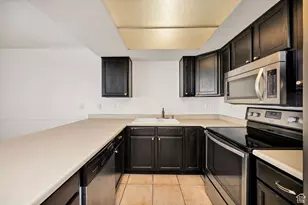 2 N Somerset Pl W, Logan, UT 84341 - Photo 8