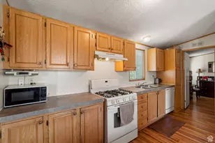 2500 N Fort Ln, Layton, UT 84041 - Photo 6