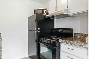 5555 S Willows Ln E, Murray, UT 84107 - Photo 8