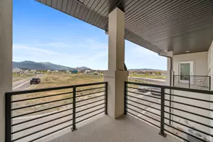 743 S Harrison Dr W, Springville, UT 84663 - Photo 12