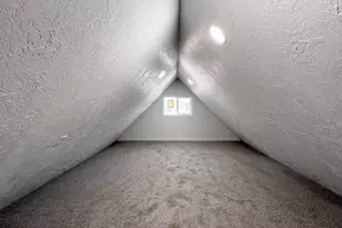 1448 E Estrellita Dr, Sandy, UT 84093 - Photo 22