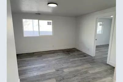 1448 E Estrellita Dr, Sandy, UT 84093 - Photo 20