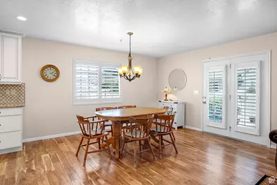 156 N 130 E, Orem, UT 84057 - Photo 8