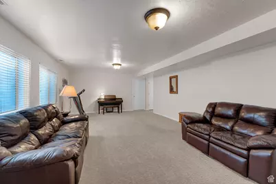 156 N 130 E, Orem, UT 84057 - Photo 20
