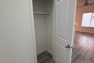 4243 W Park Lake Ct S, Riverton, UT 84096 - Photo 36