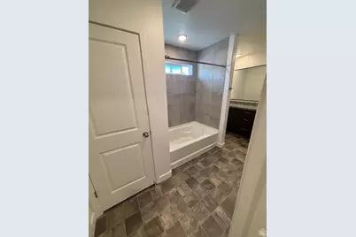 4243 W Park Lake Ct S, Riverton, UT 84096 - Photo 28