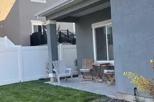 4243 W Park Lake Ct S, Riverton, UT 84096 - Photo 8