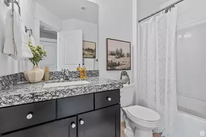 677 E Moray Hill Ct, Draper, UT 84020 - Photo 8