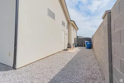 315 N Firerock Way, Hurricane, UT 84737 - Photo 38