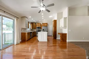 947 E Grn Rd, Fruit Heights, UT 84037 - Photo 10