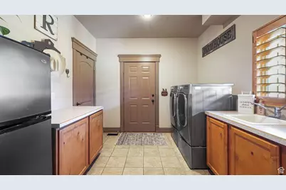 5635 W 11300 S, Payson, UT 84651 - Photo 22