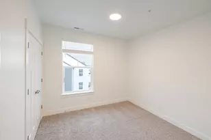 858 N Coulsen Dr, Saratoga Springs, UT 84045 - Photo 12