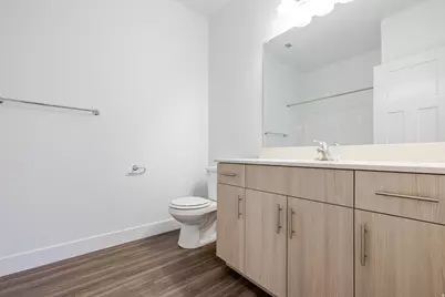 858 N Coulsen Dr #K302, Saratoga Springs, UT 84045 - Photo 8
