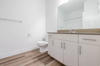 858 N Coulsen Dr #K303, Saratoga Springs, UT 84045 - Photo 8