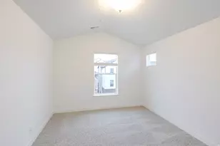 858 N Coulsen Dr, Saratoga Springs, UT 84045 - Photo 6