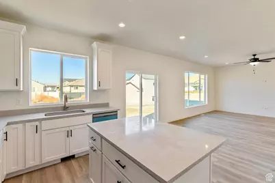 2265 E Morning Glory Way #376, Eagle Mountain, UT 84005 - Photo 10