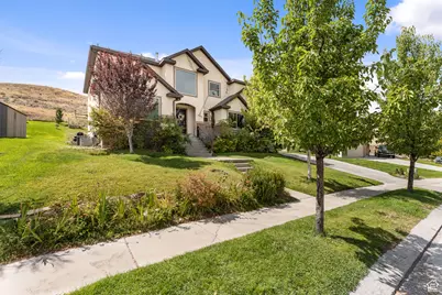 1982 E Pine Cone Rd, Eagle Mountain, UT 84005 - Photo 4