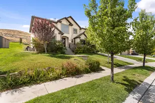 1982 E Pine Cone Rd, Eagle Mountain, UT 84005 - Photo 4