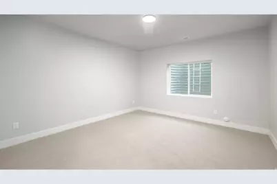 3724 S 5450 W #12, West Valley, UT 84120 - Photo 32