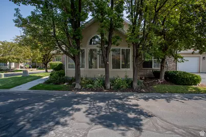 2097 W Jordan Villa Dr, West Jordan, UT 84088 - Photo 2