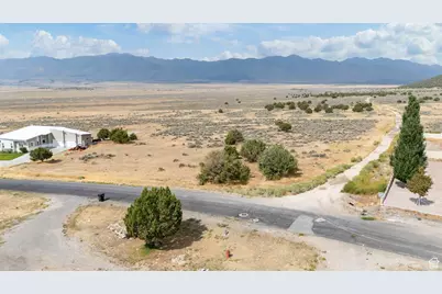 2974 W Ridgeline Rd #85, Stockton, UT 84071 - Photo 4