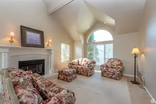 56 E 2050 N, Centerville, UT 84014 - Photo 8