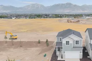 12731 S Glacier Trail Ln, Herriman, UT 84096 - Photo 2