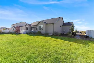 885 W Montauk Ln, Stansbury Park, UT 84074 - Photo 28